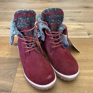Wine colored Muk Luks